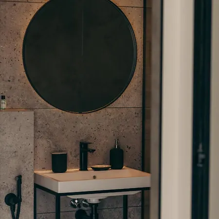 Travy 公寓式酒店 4*